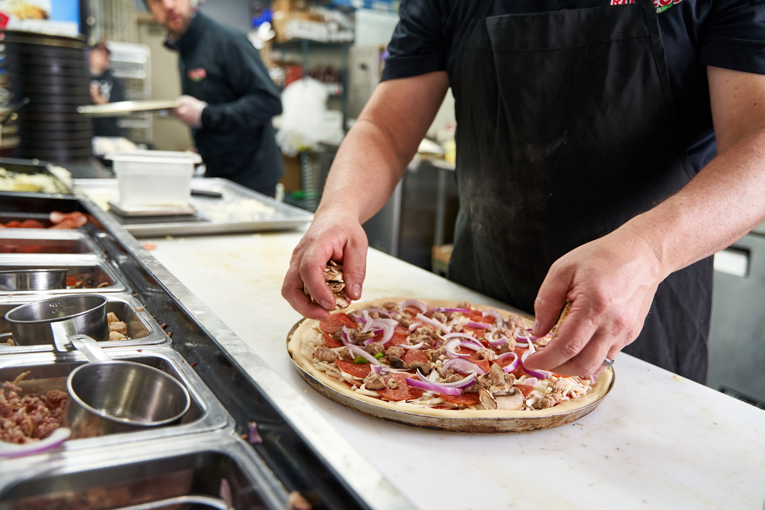 Work at Romeo’s Pizza Dayton!